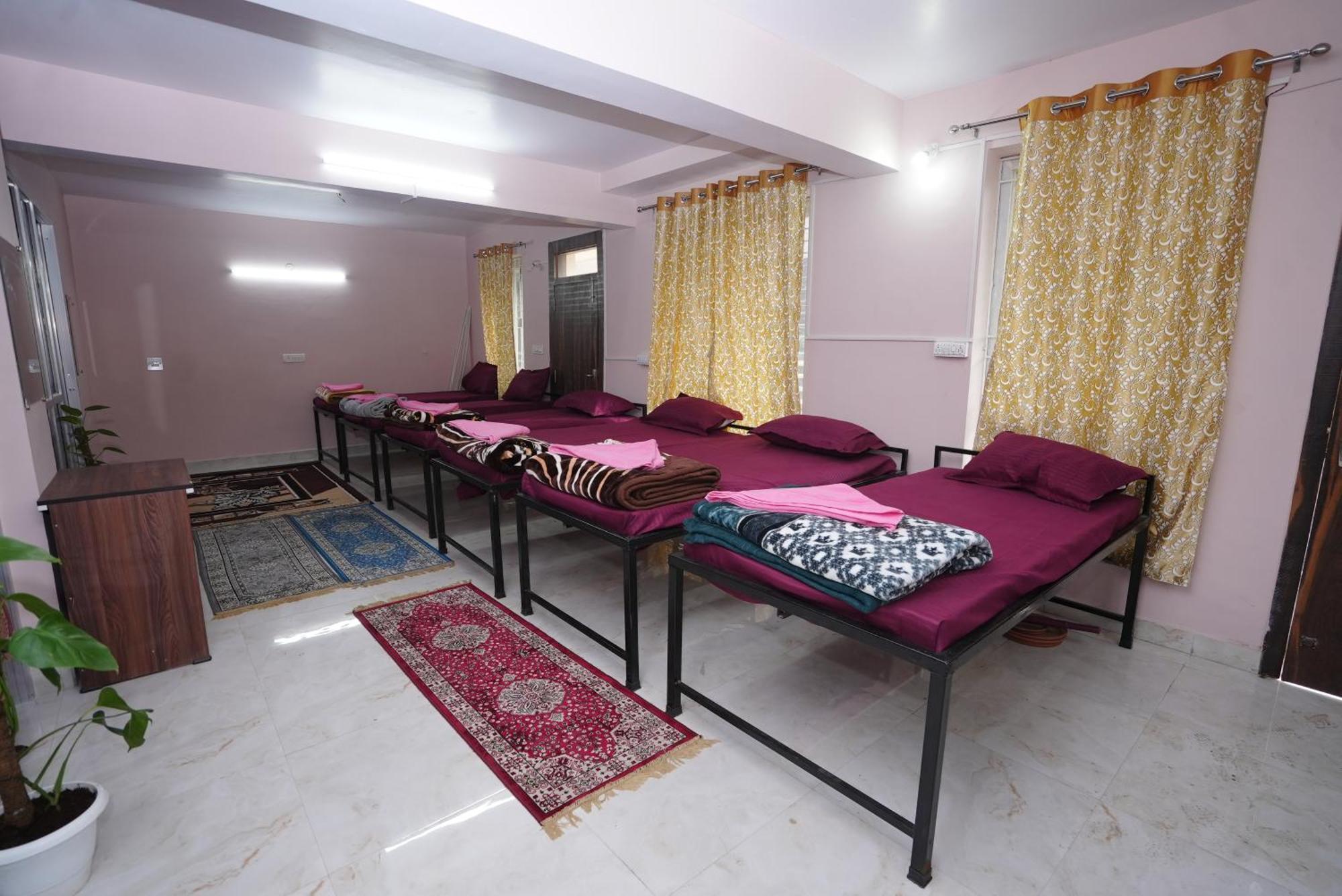 Morjim Beach Villa Exterior photo